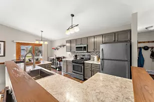 163 Southwind Ln, West Saint Paul, MN 55118 - Photo 11