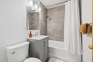 105 Saratoga Ln N, Plymouth, MN 55441 - Photo 19