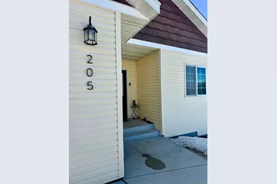 205 6th Avenue SW, Warroad, MN 56763 - Photo 17