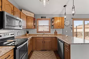 2039 49 1/2 Street NW, Rochester, MN 55901 - Photo 7