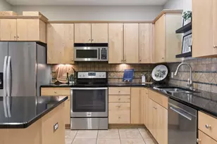 216 Portland Ave, Minneapolis, MN 55401 - Photo 7