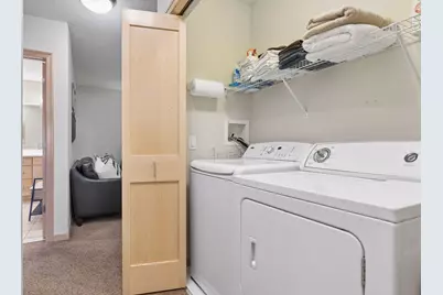 216 Portland Avenue, Minneapolis, MN 55401 - Photo 17