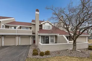 1940 Shenandoah Ct, Plymouth, MN 55447 - Photo 1