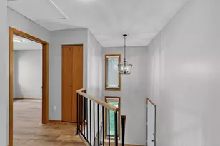 19 Elton Ridge Ct NW, Rochester, MN 55901 - Photo 11