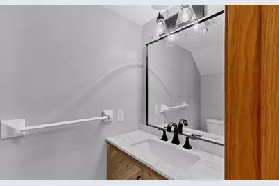 19 Elton Ridge Court NW, Rochester, MN 55901 - Photo 9