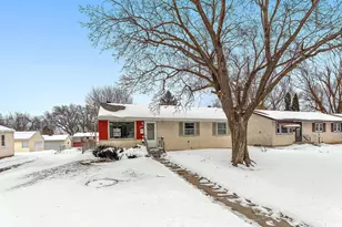 1408 Marion St, Saint Paul, MN 55117 - Photo 3