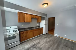 666 Sims Ave, Saint Paul, MN 55106 - Photo 3