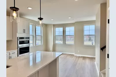 856 Woodlawn Avenue, Saint Paul, MN 55116 - Photo 7