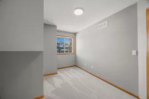 1770 Donegal Dr, Woodbury, MN 55125 - Photo 27