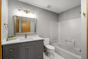 1770 Donegal Dr, Woodbury, MN 55125 - Photo 23