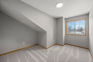 1770 Donegal Dr, Woodbury, MN 55125 - Photo 25