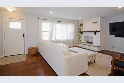 911 Sunnyview Lane, Hopkins, MN 55305 - Photo 7