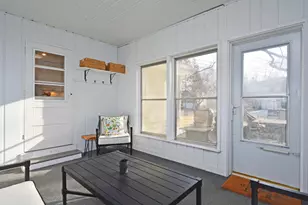 911 Sunnyview Ln, Minnetonka, MN 55305 - Photo 17