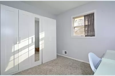 911 Sunnyview Lane, Hopkins, MN 55305 - Photo 13