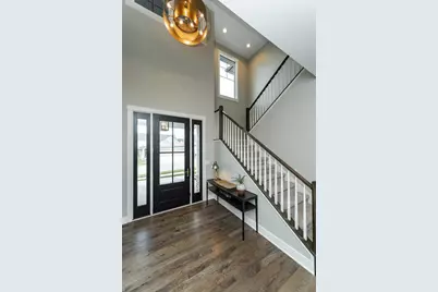 2764 Scenic Point Drive SW, Rochester, MN 55902 - Photo 9