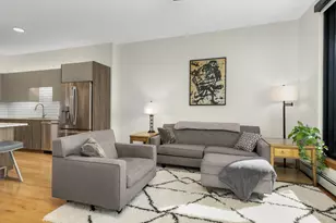 1240 S 2nd St, Minneapolis, MN 55415 - Photo 11