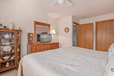 1729 6th Street NE #102, Minneapolis, MN 55413 - Photo 9