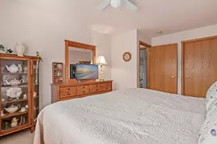 1729 6th St NE, Minneapolis, MN 55413 - Photo 9