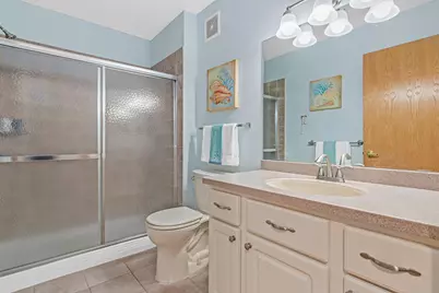 1729 6th Street NE #102, Minneapolis, MN 55413 - Photo 11