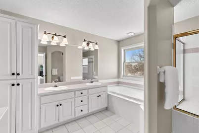 18643 Magenta Bay, Eden Prairie, MN 55347 - Photo 37