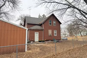 107 S Buckingham St, Hardwick, MN 56134 - Photo 3