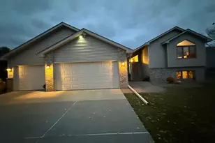 5415 Teakwood Ln N, Plymouth, MN 55442 - Photo 25