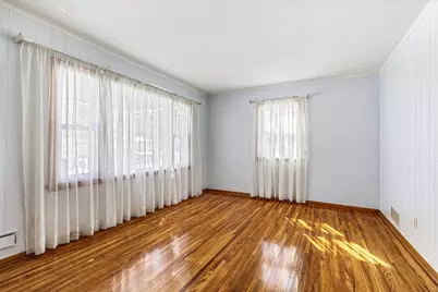 4651 Colorado Avenue N, Crystal, MN 55422 - Photo 5