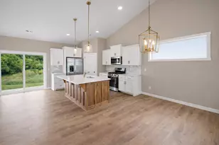 1150 178th St, Hammond, WI 54015 - Photo 3