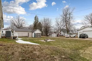 128 Olive St, West Concord, MN 55985 - Photo 11