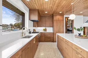 4919 3 Points Blvd, Mound, MN 55364 - Photo 17