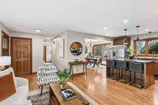 2810 Aquila Ave S, Saint Louis Park, MN 55426 - Photo 5