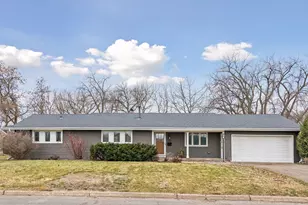 2810 Aquila Ave S, Saint Louis Park, MN 55426 - Photo 1