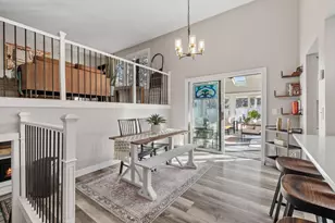 2946 McKnight Rd N, Maplewood, MN 55109 - Photo 9