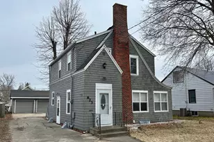 623 E 6th St, Albert Lea, MN 56007 - Photo 1