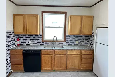 623 E 6th Street, Albert Lea, MN 56007 - Photo 17