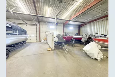 712 Frontier Drive, Fergus Falls, MN 56537 - Photo 5