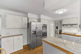2755 Olive Ln N, Plymouth, MN 55447 - Photo 9