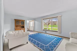 2755 Olive Ln N, Plymouth, MN 55447 - Photo 15