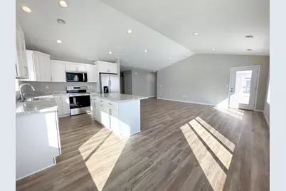 1428 Campus Drive, Fergus Falls, MN 56537 - Photo 9