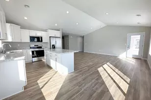 1428 Campus Dr, Fergus Falls, MN 56537 - Photo 9