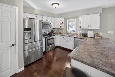 65 W Wood Ridge Drive, River Falls, WI 54022 - Photo 5