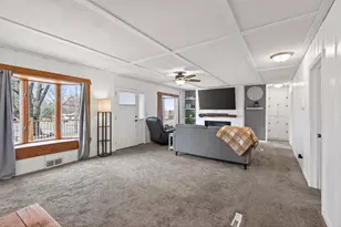 1387 Hadley Ave N, Oakdale, MN 55128 - Photo 7