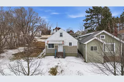 726 Summit Street, Eveleth, MN 55734 - Photo 1
