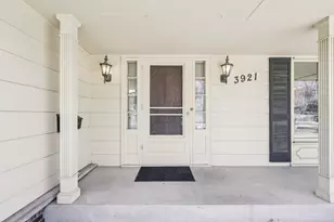 3921 Crystal Lake Blvd, Robbinsdale, MN 55422 - Photo 7