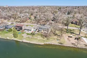 3921 Crystal Lake Blvd, Robbinsdale, MN 55422 - Photo 73