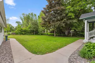 216 Summit Ave, Center City, MN 55012 - Photo 51