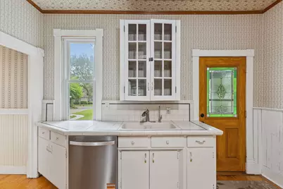 216 Summit Avenue, Center City, MN 55012 - Photo 29