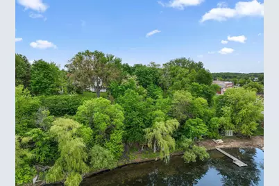 216 Summit Avenue, Center City, MN 55012 - Photo 9