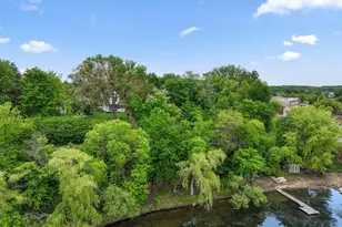 216 Summit Ave, Center City, MN 55012 - Photo 9