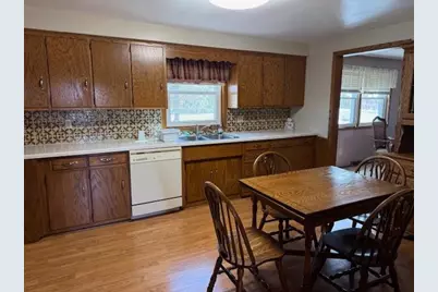 311 Meredith Road, Albert Lea, MN 56007 - Photo 9